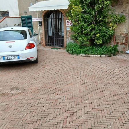 Casa Agostini Apartment Lari Exterior foto